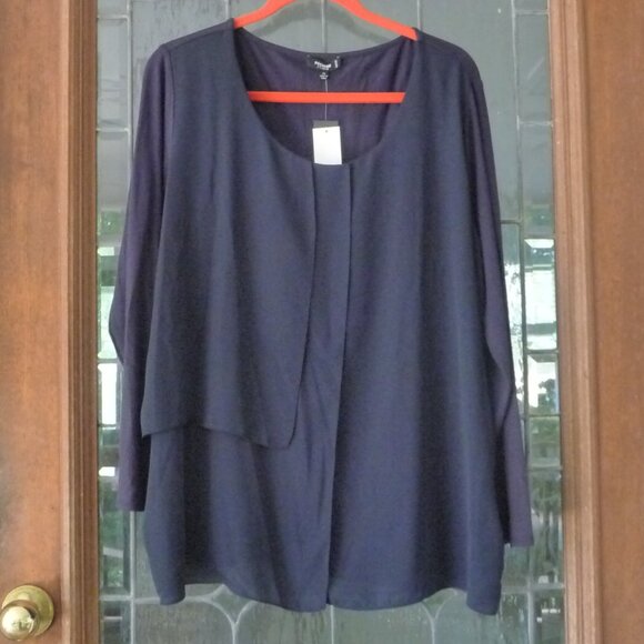 PREMISE STUDIO TOP SIZE 2X - Picture 2 of 8